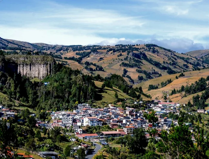 Paisaje de Salinas de Guaranda