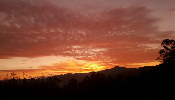 Atardecer andino, fotografía ilustrativa para el Full Day Yagüi Urco