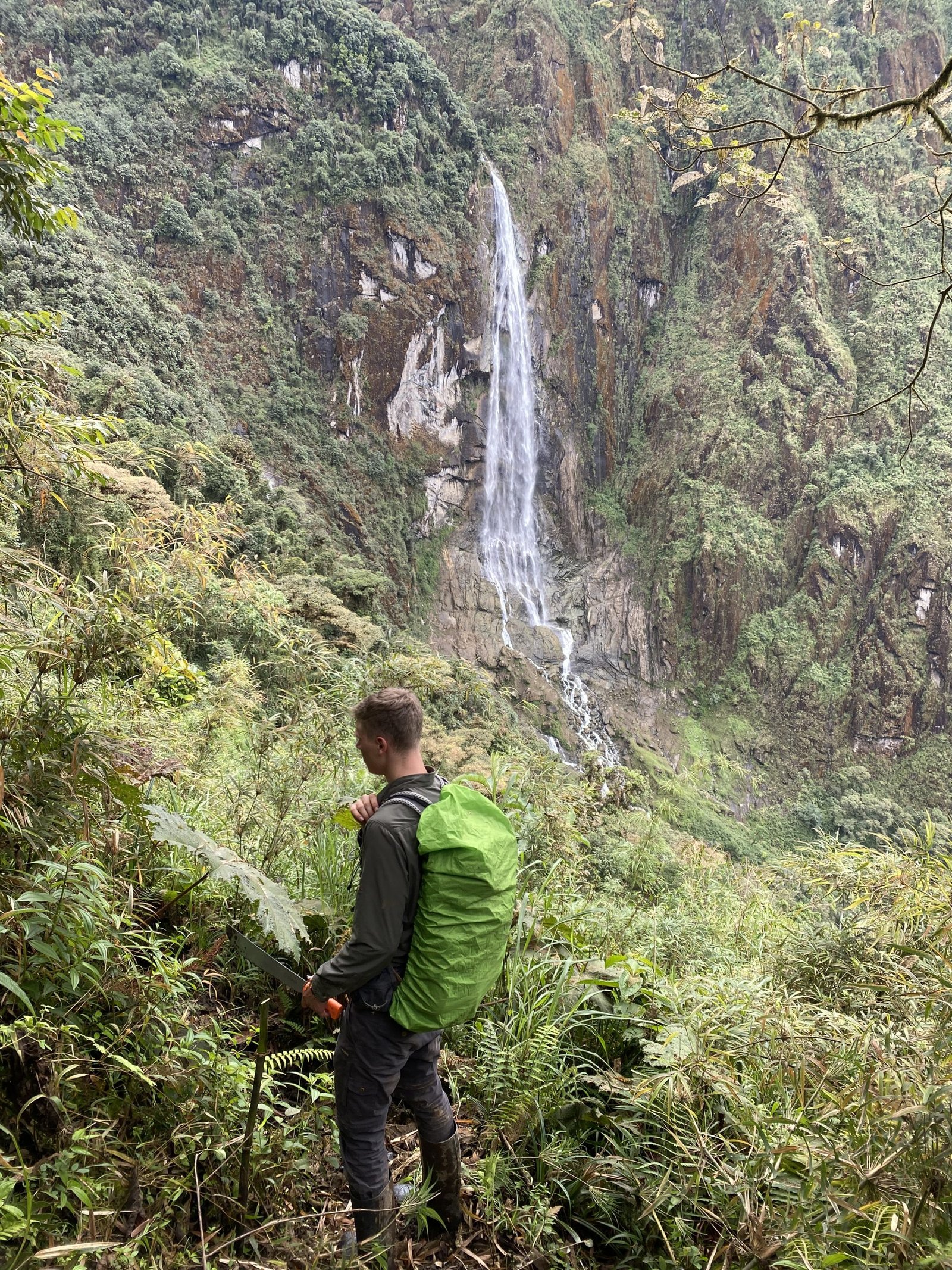 Cascada de Moras
